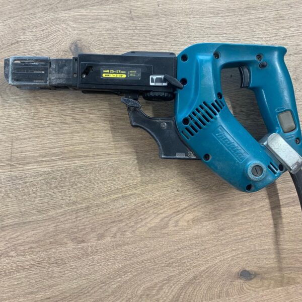 Makita 6834 Autofeed Screwdriver 110V Drywall Screw Gun With Case Screws Used UK