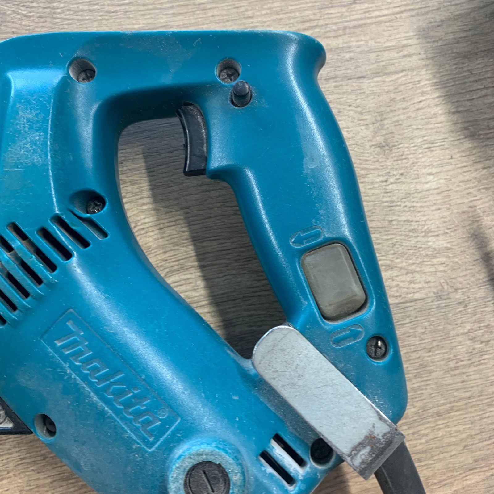 Makita 6834 Autofeed Screwdriver 110V Drywall Screw Gun With Case Screws Used UK - Image 6