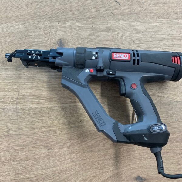 Senco DS545-AC 240V Auto-Feed Screwdriver 600W Collated Drywall Screw Gun Used