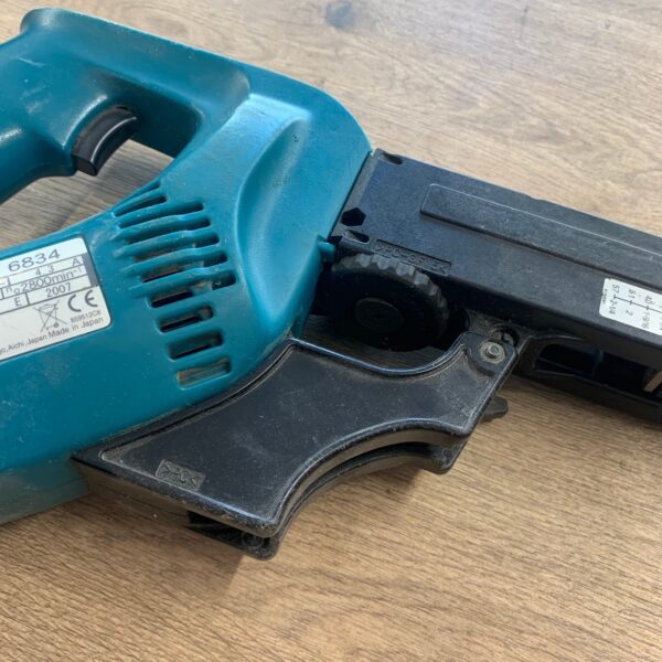 Makita 6834 Autofeed Screwdriver 110V Drywall Screw Gun With Case Screws Used UK