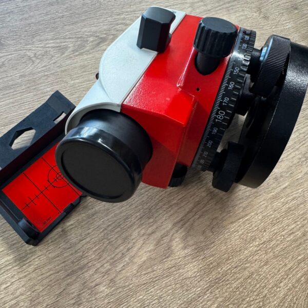 Leica BasicLevel Optical Survey Level With Target Plate Used