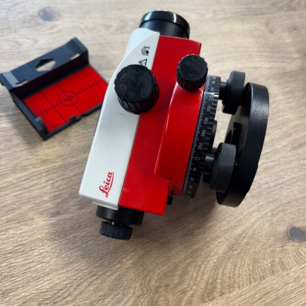 Leica BasicLevel Optical Survey Level With Target Plate Used