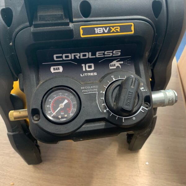 DeWalt DCC1018 18V XR Brushless Cordless Air Compressor 10L Body Only