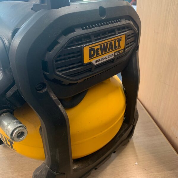DeWalt DCC1018 18V XR Brushless Cordless Air Compressor 10L Body Only