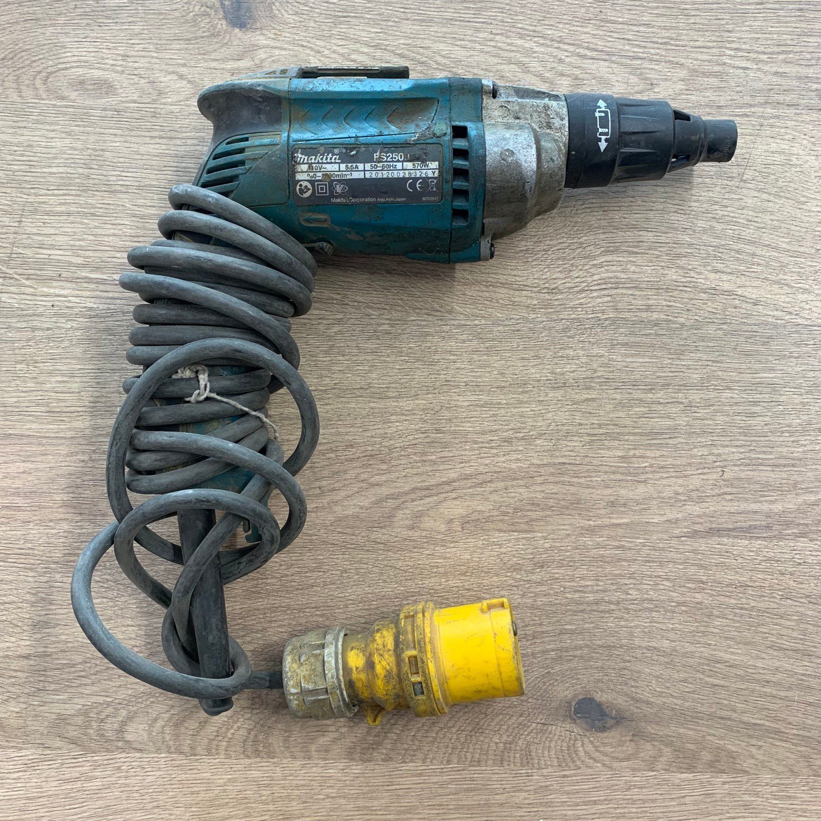 Makita FS2500 Drywall Screwdriver 110V - Image 2