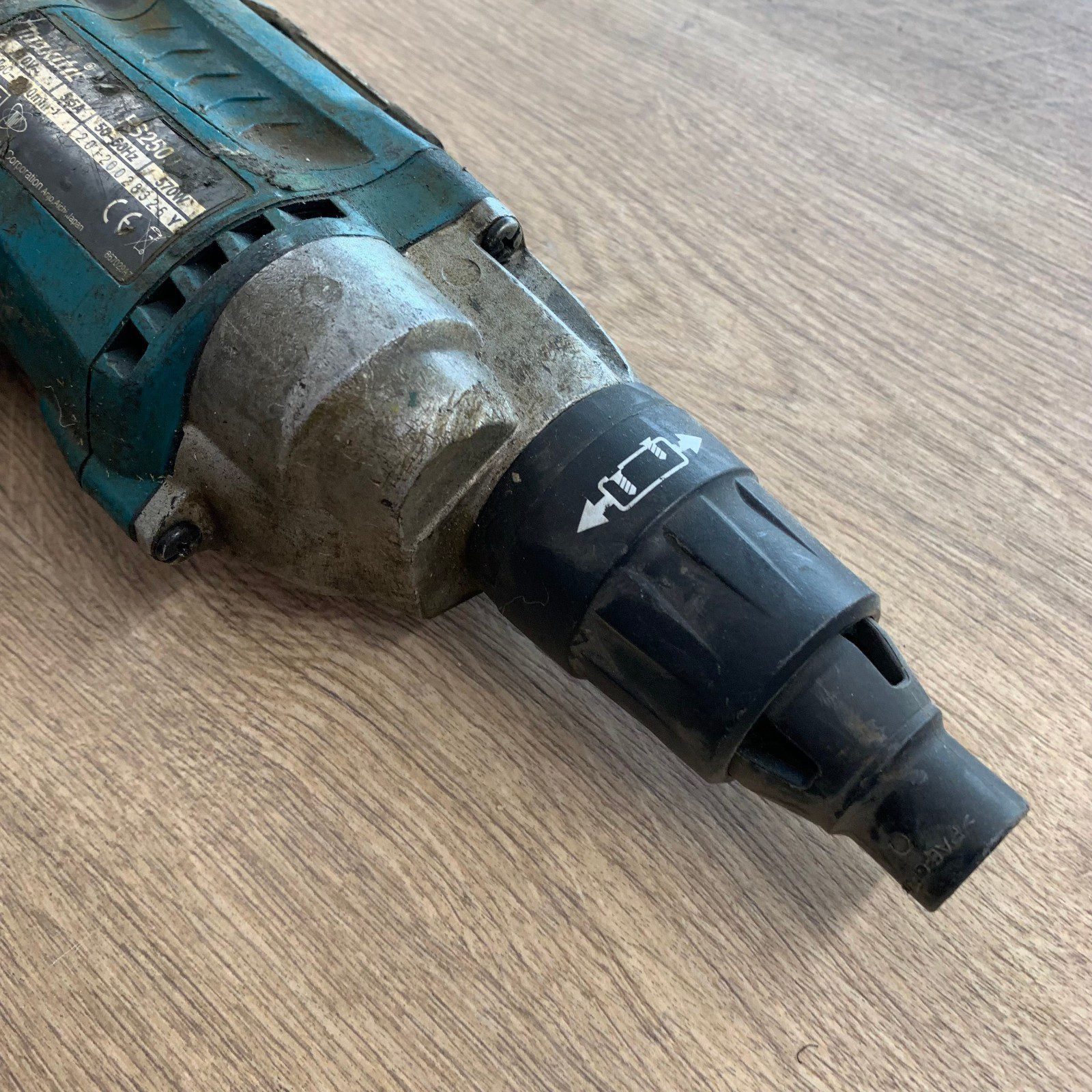 Makita FS2500 Drywall Screwdriver 110V - Image 7