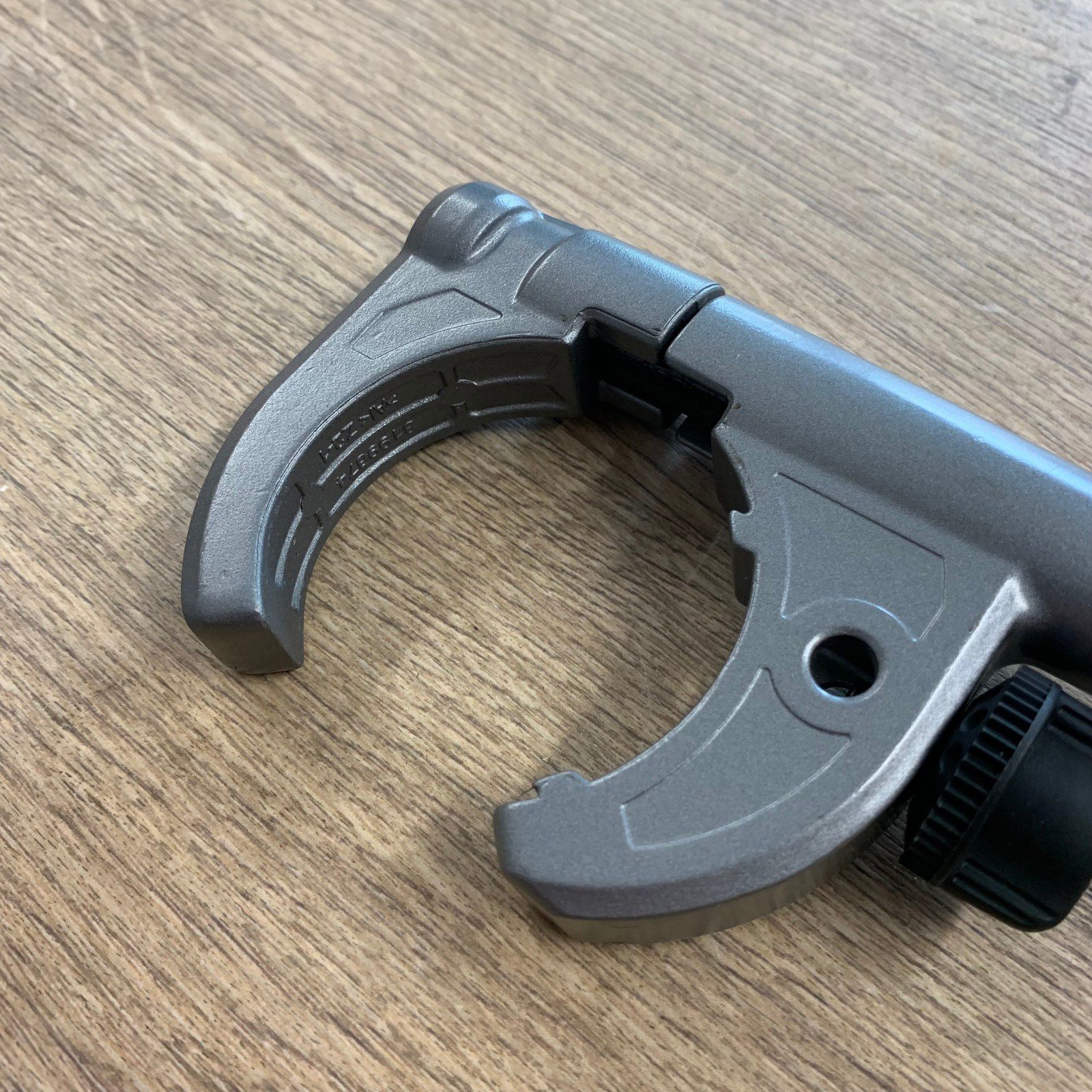 Makita Side Handle & Depth Stop Rod For Rotary Hammer Drill - Image 4