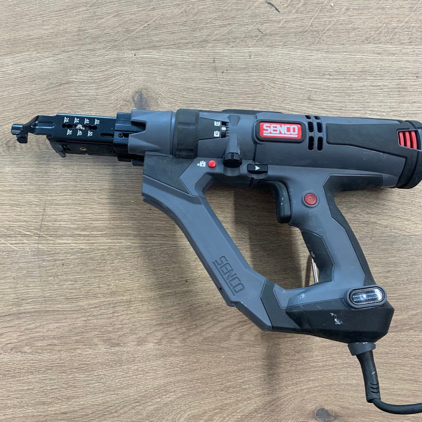 Senco DS545-AC 240V Auto-Feed Screwdriver 600W Collated Drywall Screw Gun Used - Image 1