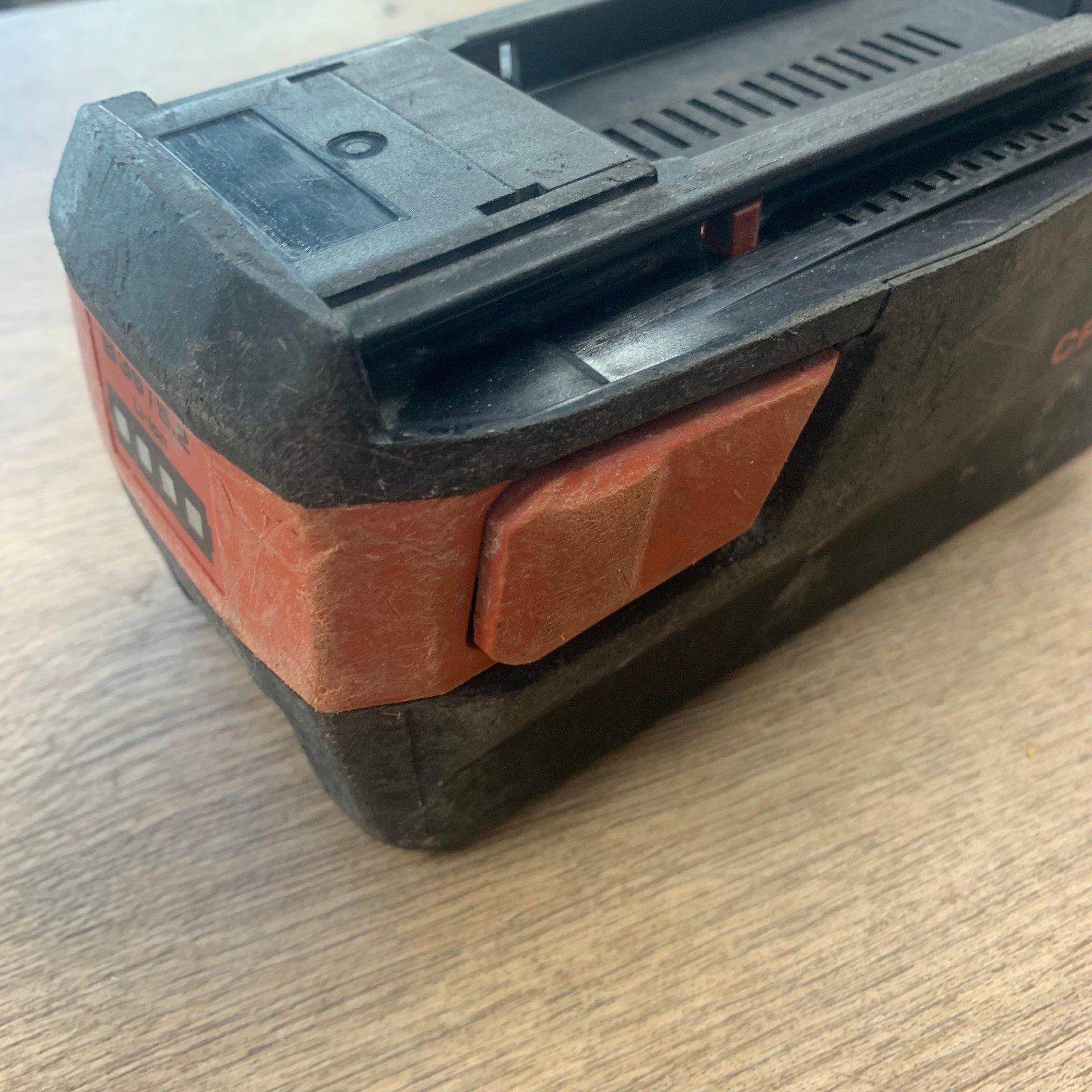 Hilti B 36/5.2 Li-Ion 36V 5.2Ah 187.2Wh CPC Battery Pack Used - Image 9