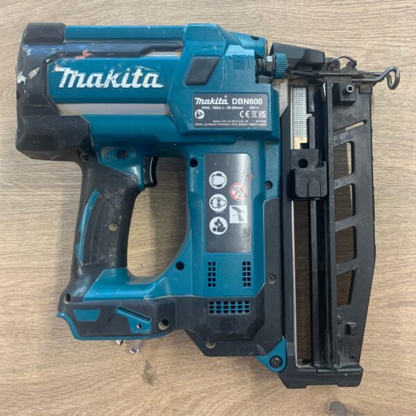 Makita DBN600 18V 16 Gauge 25-64mm Cordless Finish Nailer Body Only Used