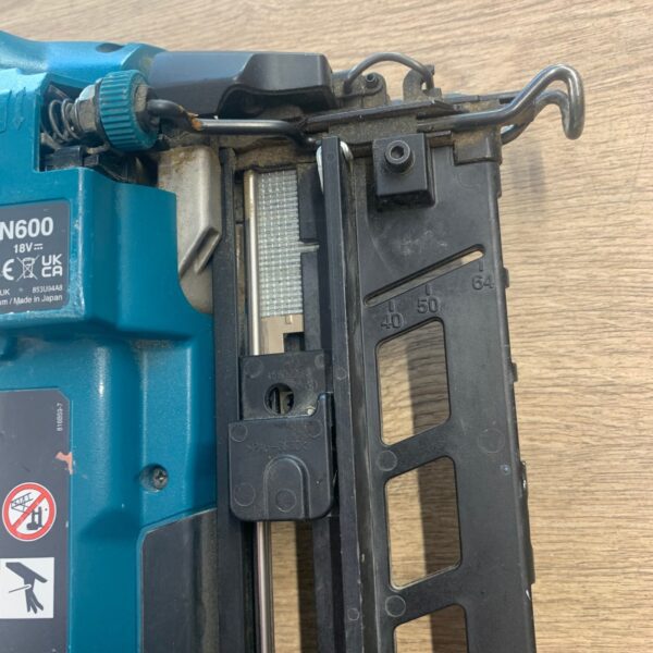 Makita DBN600 18V 16 Gauge 25-64mm Cordless Finish Nailer Body Only Used