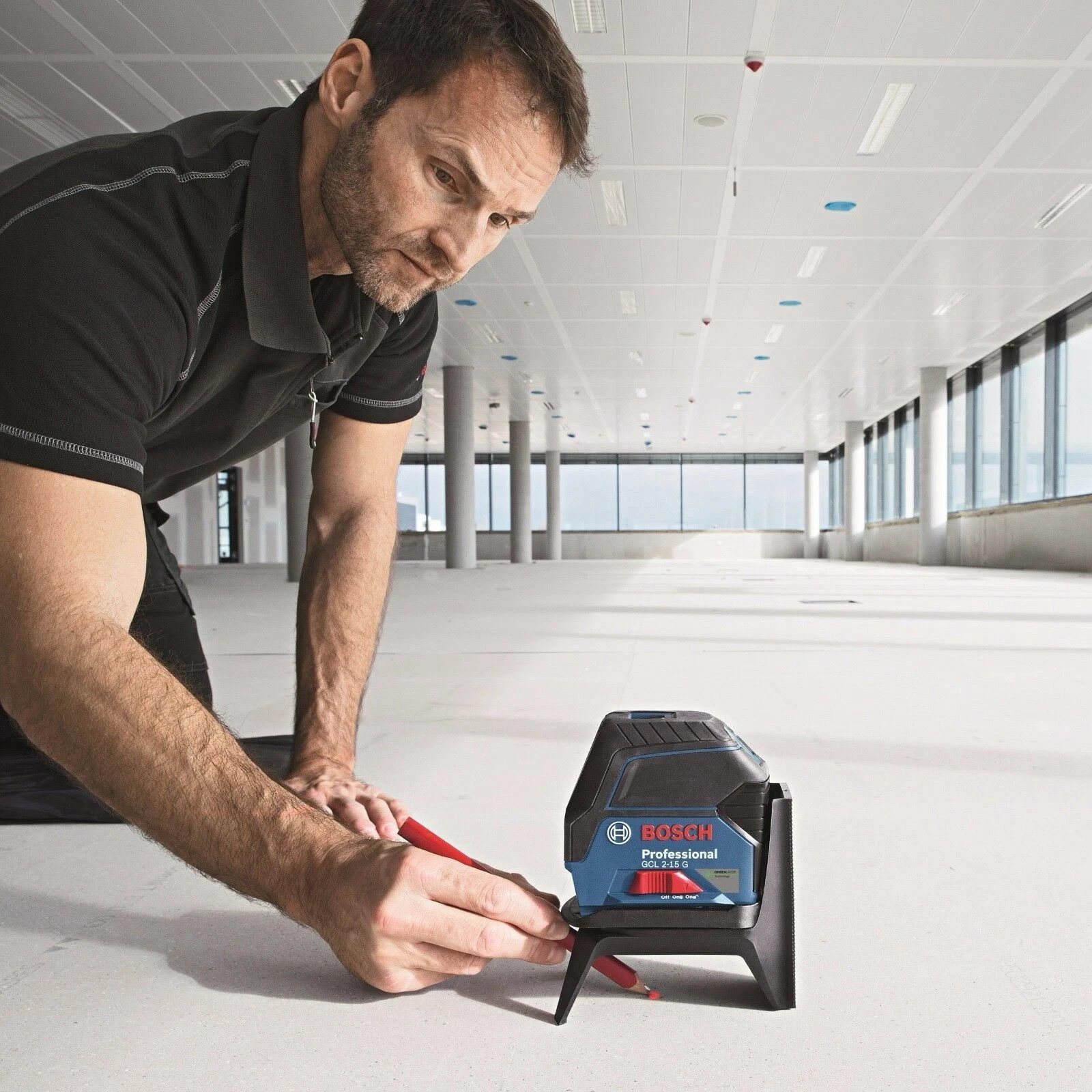 Bosch Professional GCL 2-15 Self-Levelling Cross Line & Point Laser Level - Image 6