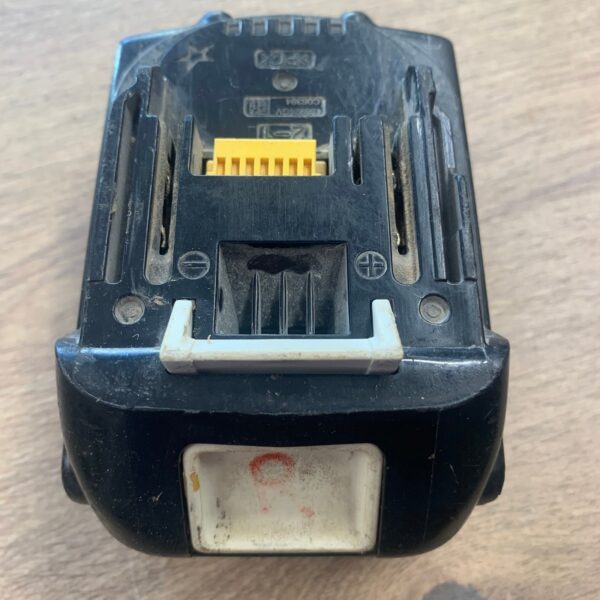 Makita BL1840B 18V 4.0Ah 72Wh Li-Ion Battery Pack Used