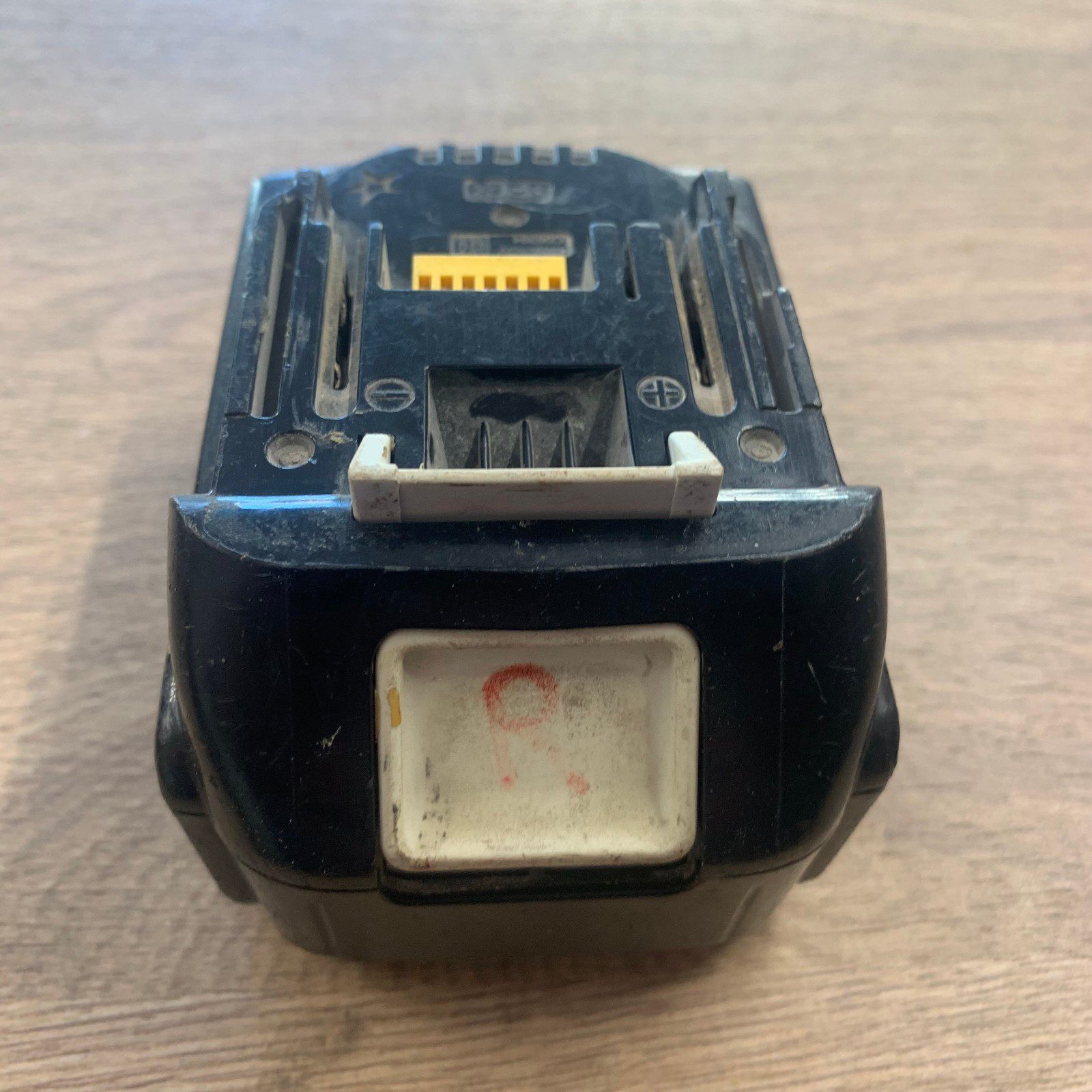 Makita BL1840B 18V 4.0Ah 72Wh Li-Ion Battery Pack Used - Image 12