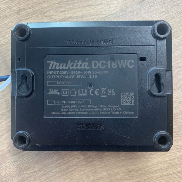 Makita DC18WC 14.4V-18V Li-Ion Battery Charger 240V UK Plug Refurbished