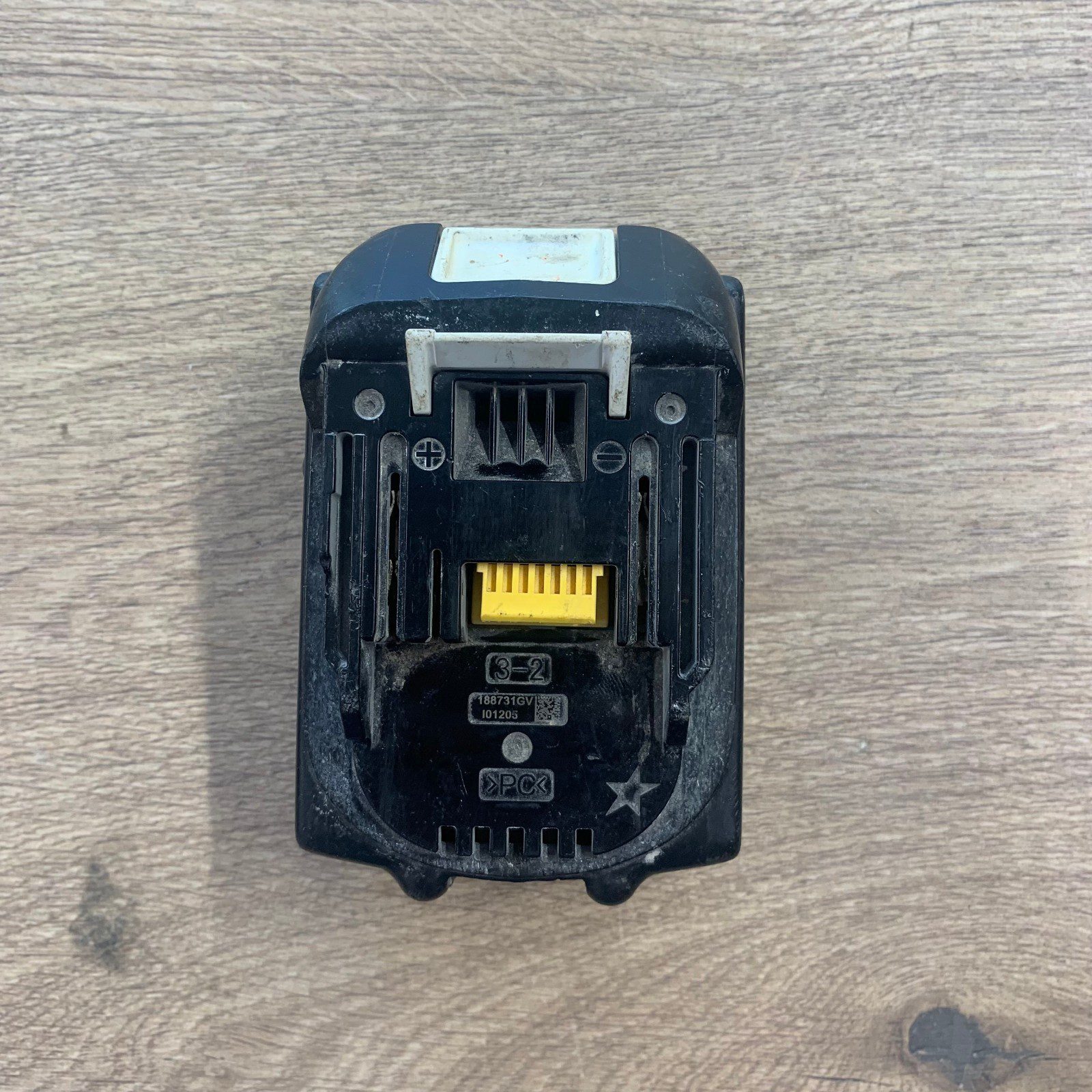 Makita BL1840B 18V 4.0Ah Li-Ion Battery Pack 72Wh Used - Image 10