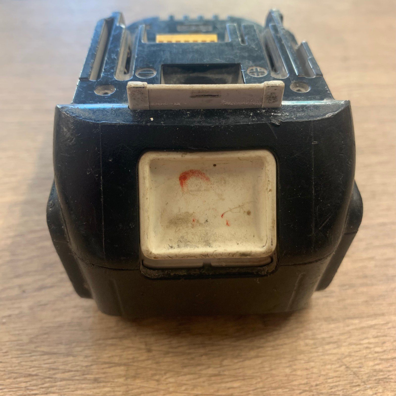 Makita BL1840B 18V 4.0Ah Li-Ion Battery Pack 72Wh Used - Image 11