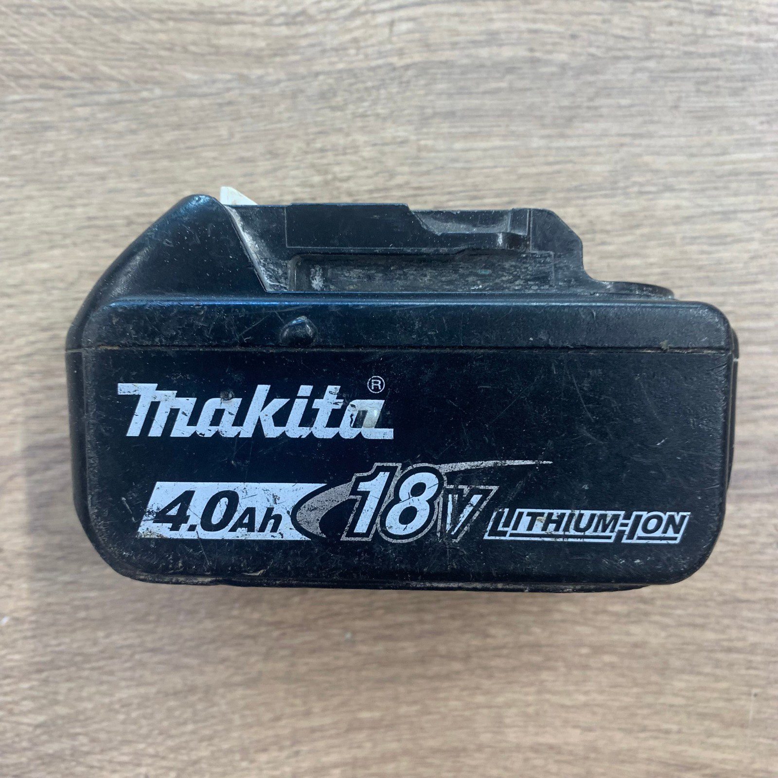 Makita BL1840B 18V 4.0Ah Li-Ion Battery Pack 72Wh Used - Image 12