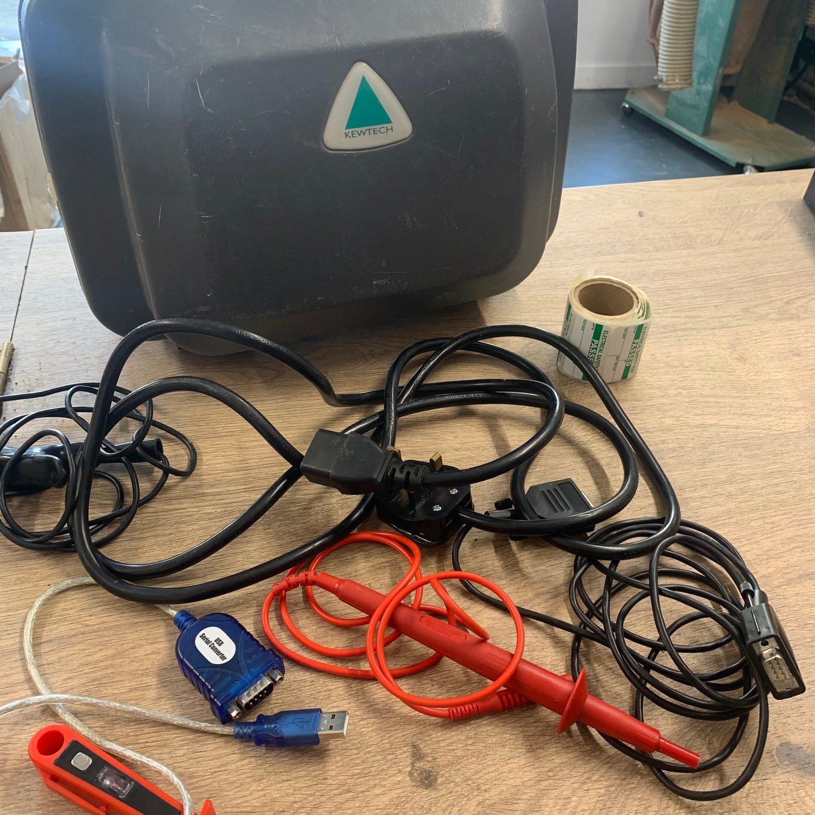 Kewtech KT75 110V 230V Portable Appliance PAT Tester Kit Refurbished - Image 2