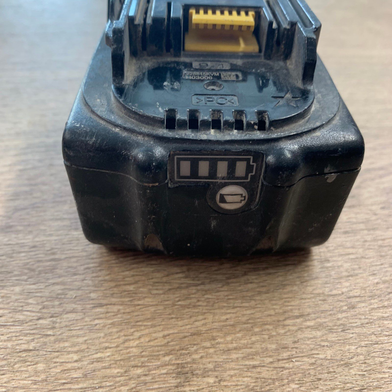 Makita BL1850B 18v 5.0Ah Li-Ion Battery with Charge Indicator - Image 8
