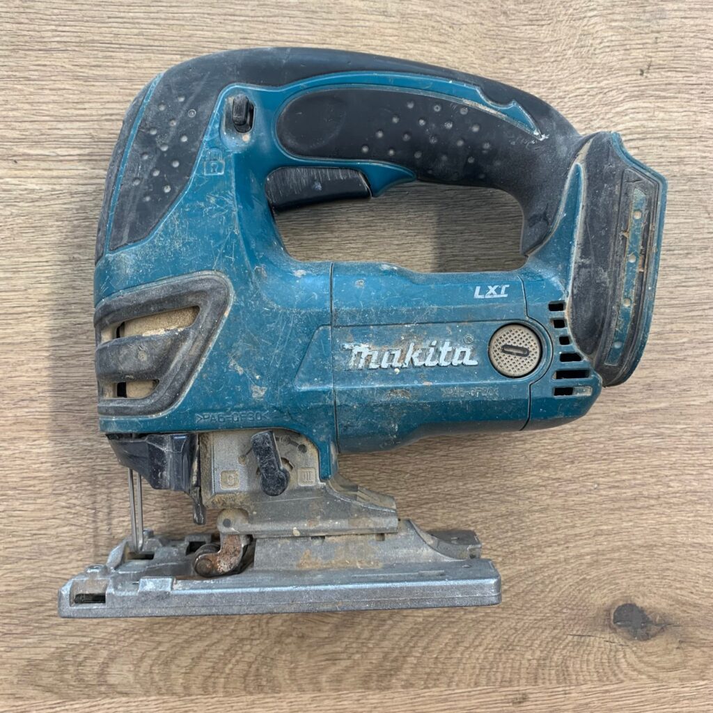 Makita DJV180Z 18V LXT Cordless Variable Speed 3 Settings Jigsaw Body Only