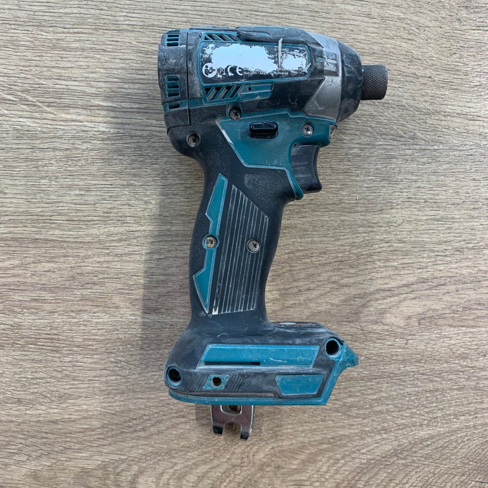 Makita DTD154 18V LXT Brushless Impact Driver Body Only Used - Image 5