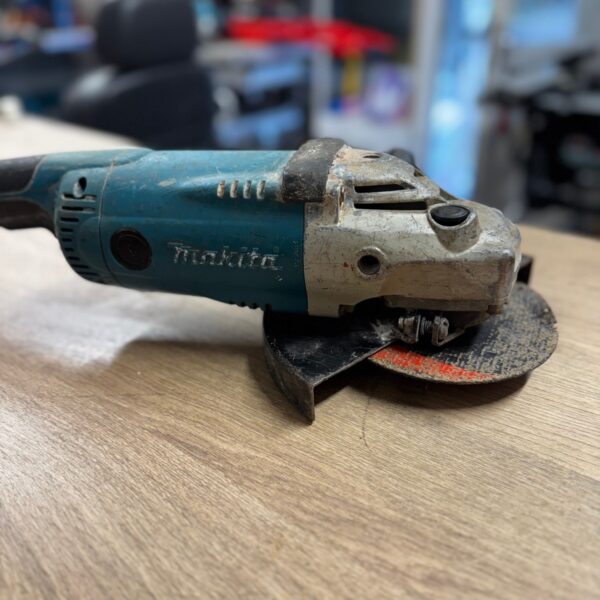 Makita GA9020S 110V 230mm Angle Grinder 9" Disc Cutter With Side Handle