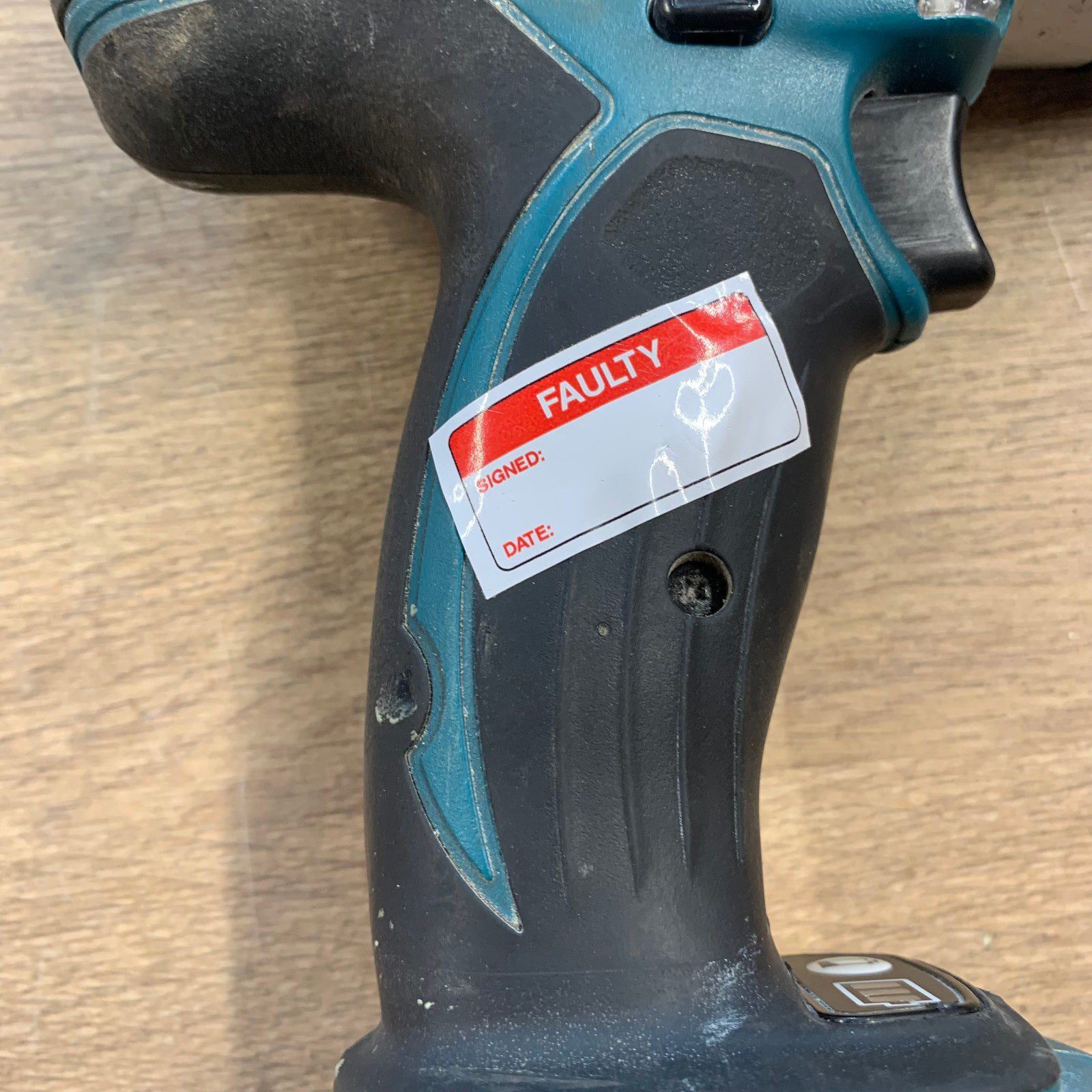 Makita DHP458 18V LXT Cordless Combi Drill Body Only Spares or Repair - Image 14