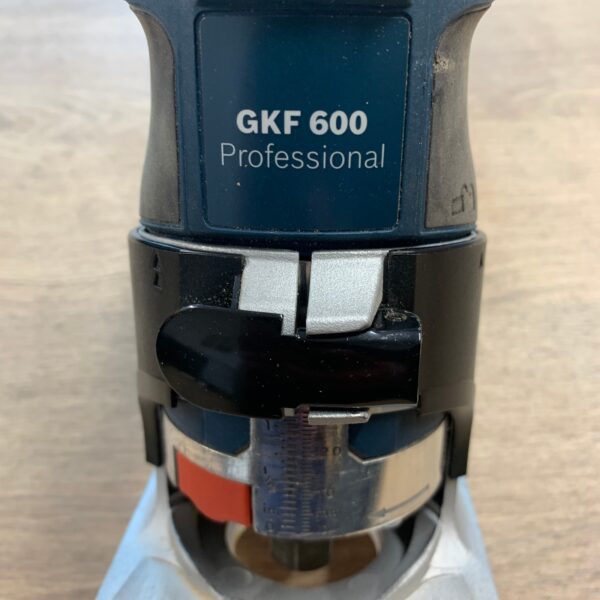Bosch GKF 600 Professional 230V 600W Palm Router Trimmer Kit Case