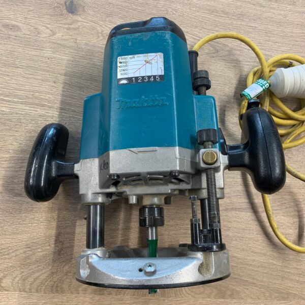 Makita 3612C 110V 1/2in Plunge Router 1850W Variable Speed Refurbished