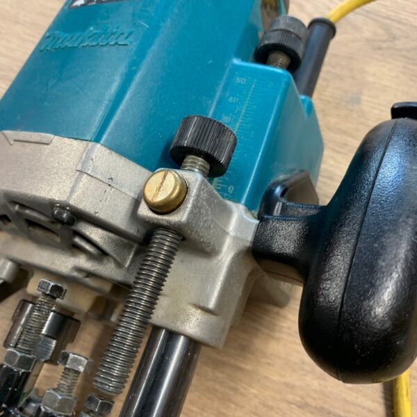 Makita 3612C 110V 1/2in Plunge Router 1850W Variable Speed Refurbished