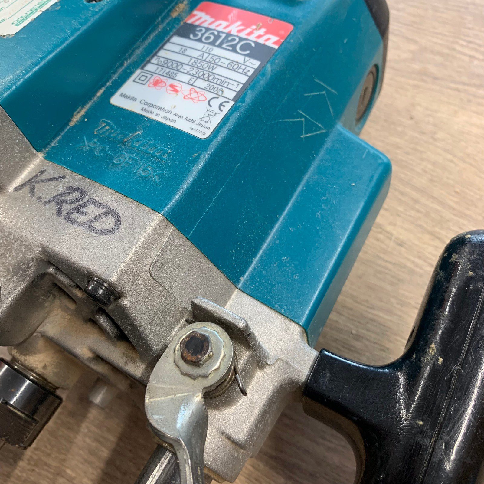 Makita 3612C 110V 1/2in Plunge Router 1850W Variable Speed Refurbished - Image 14