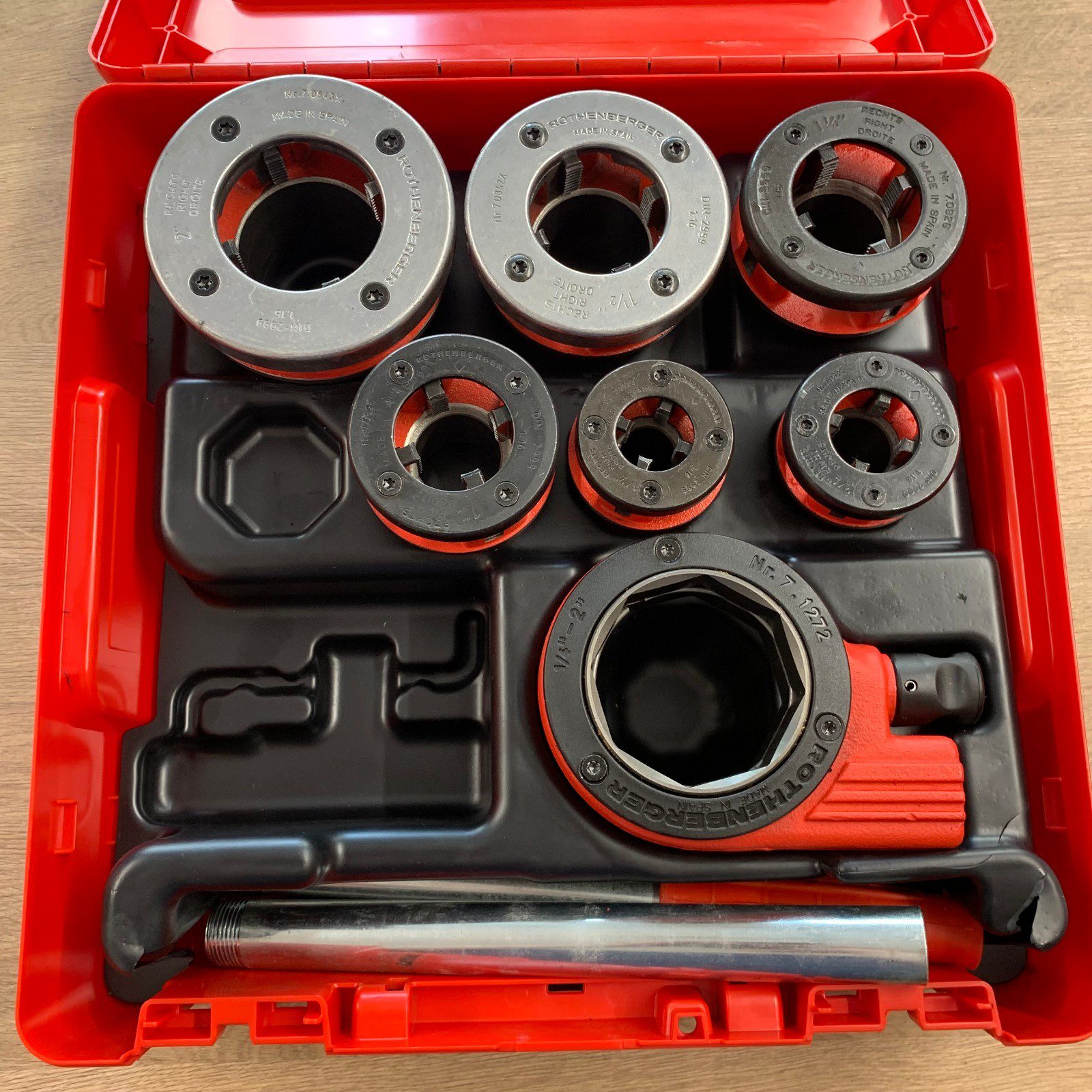 Rothenberger 1/4in to 2in Manual Pipe Threader Set BSPT Right Hand New - Image 1
