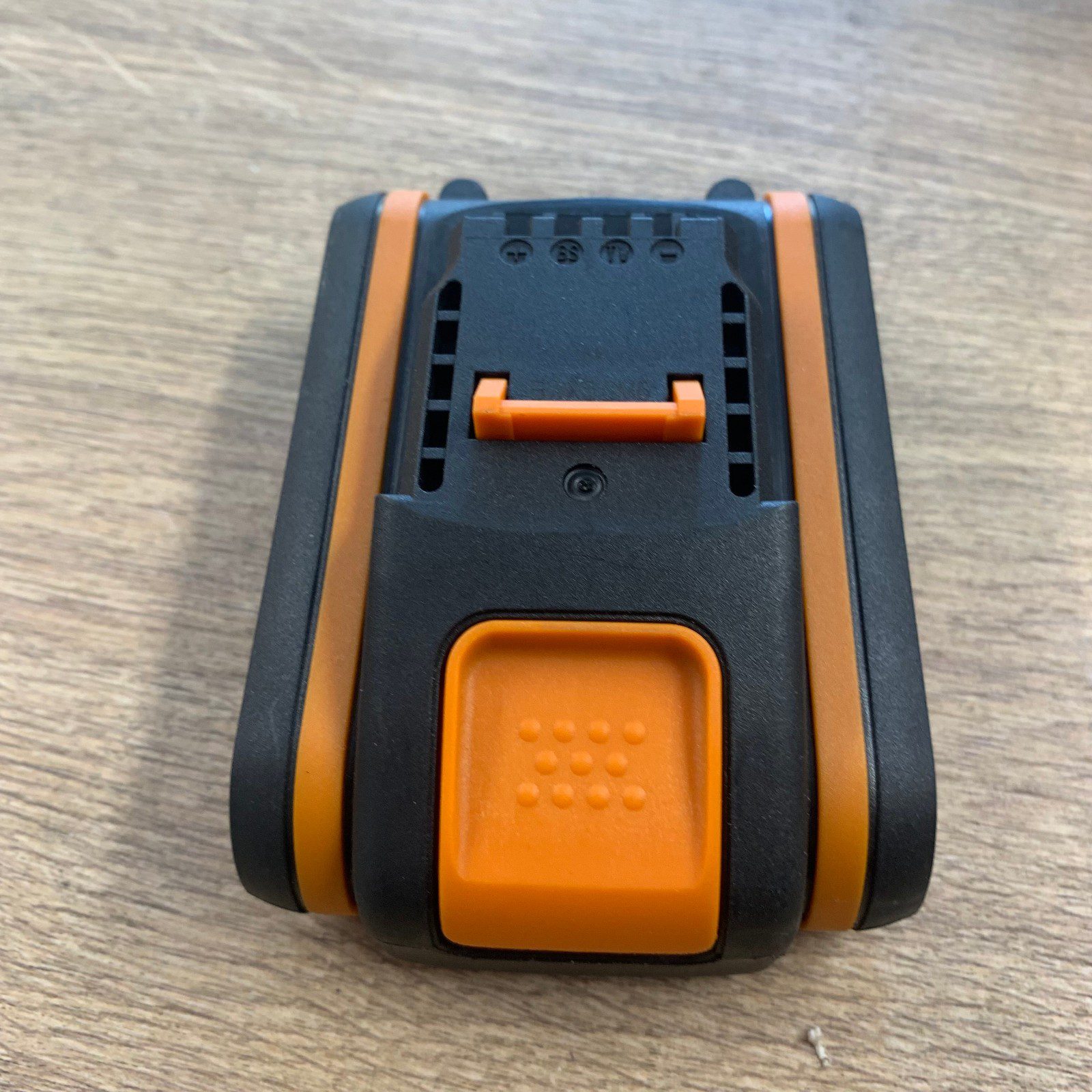 Worx WA3551.1 20V Max 2.0Ah 36Wh Li-Ion Battery Pack Used - Image 7