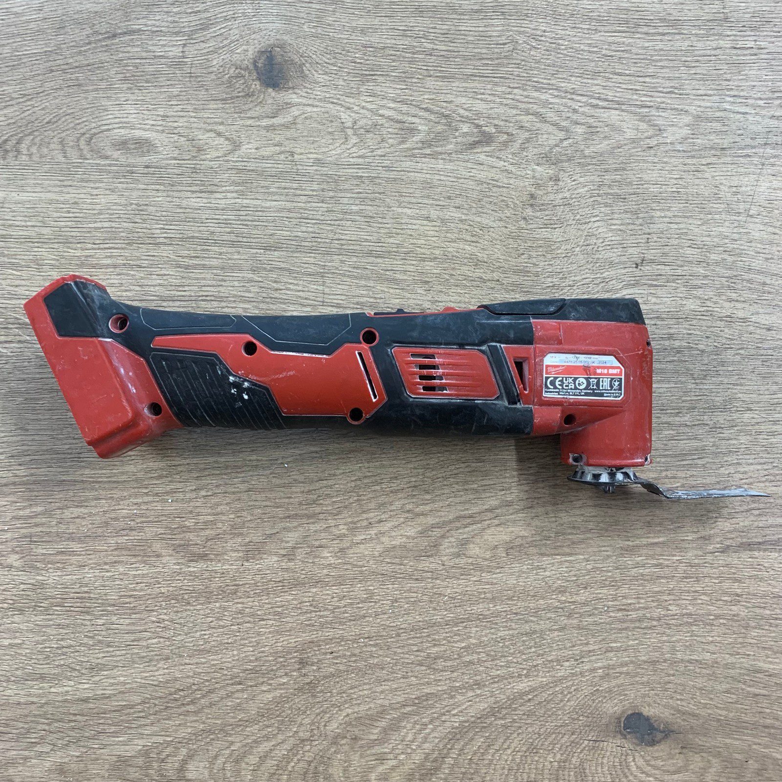 Milwaukee M18 BMT 18V Cordless Oscillating Multi Tool Body Only - Image 7