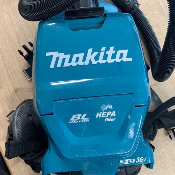 Makita DVC261 36V 18V x 2 LXT Brushless Backpack Vacuum Cleaner Very Good Refurb