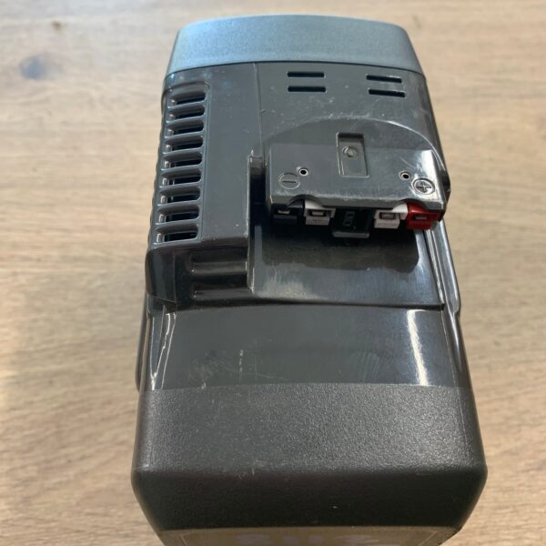 Husqvarna BLi300 36V 9.36Ah 336.96Wh Li-Ion Battery Pack Very Good Refurbished