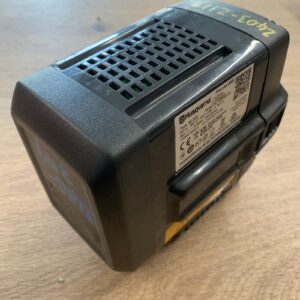 Husqvarna BLi300 36V 9.36Ah 336.96Wh Li-Ion Battery Pack Very Good Refurbished