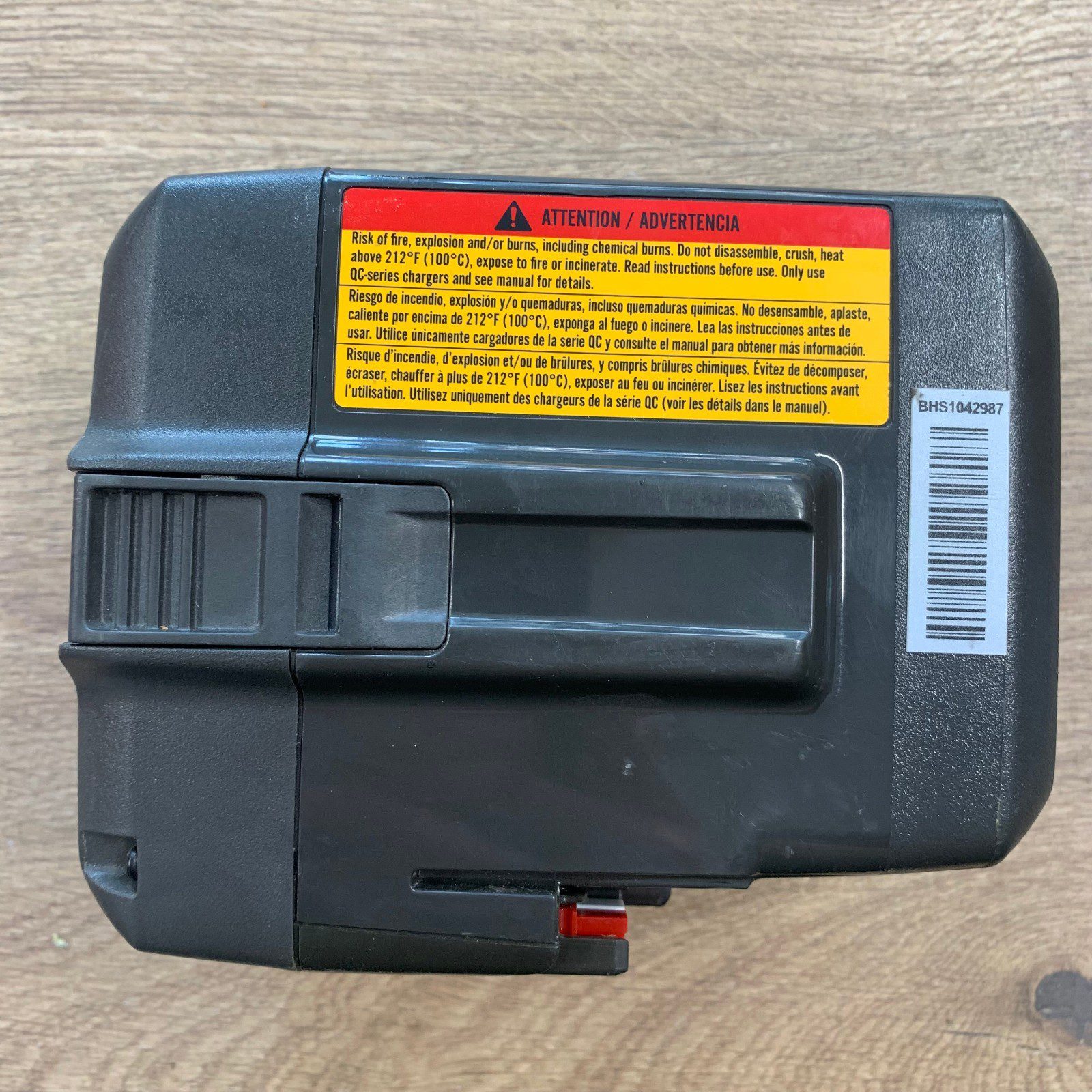 Husqvarna BLi300 36V 9.36Ah 336.96Wh Li-Ion Battery Pack Very Good Refurbished - Image 6