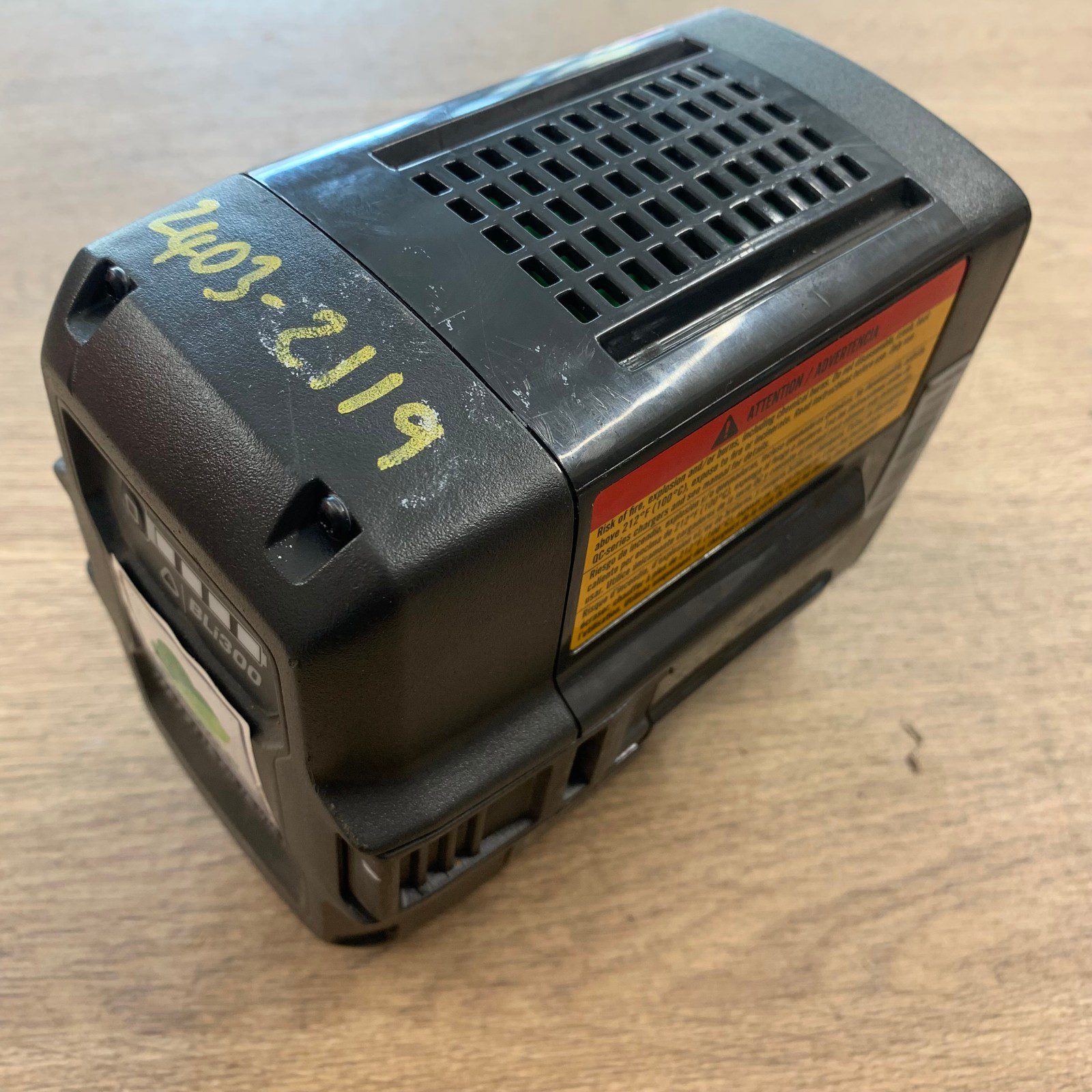 Husqvarna BLi300 36V 9.36Ah 336.96Wh Li-Ion Battery Pack Very Good Refurbished - Image 10
