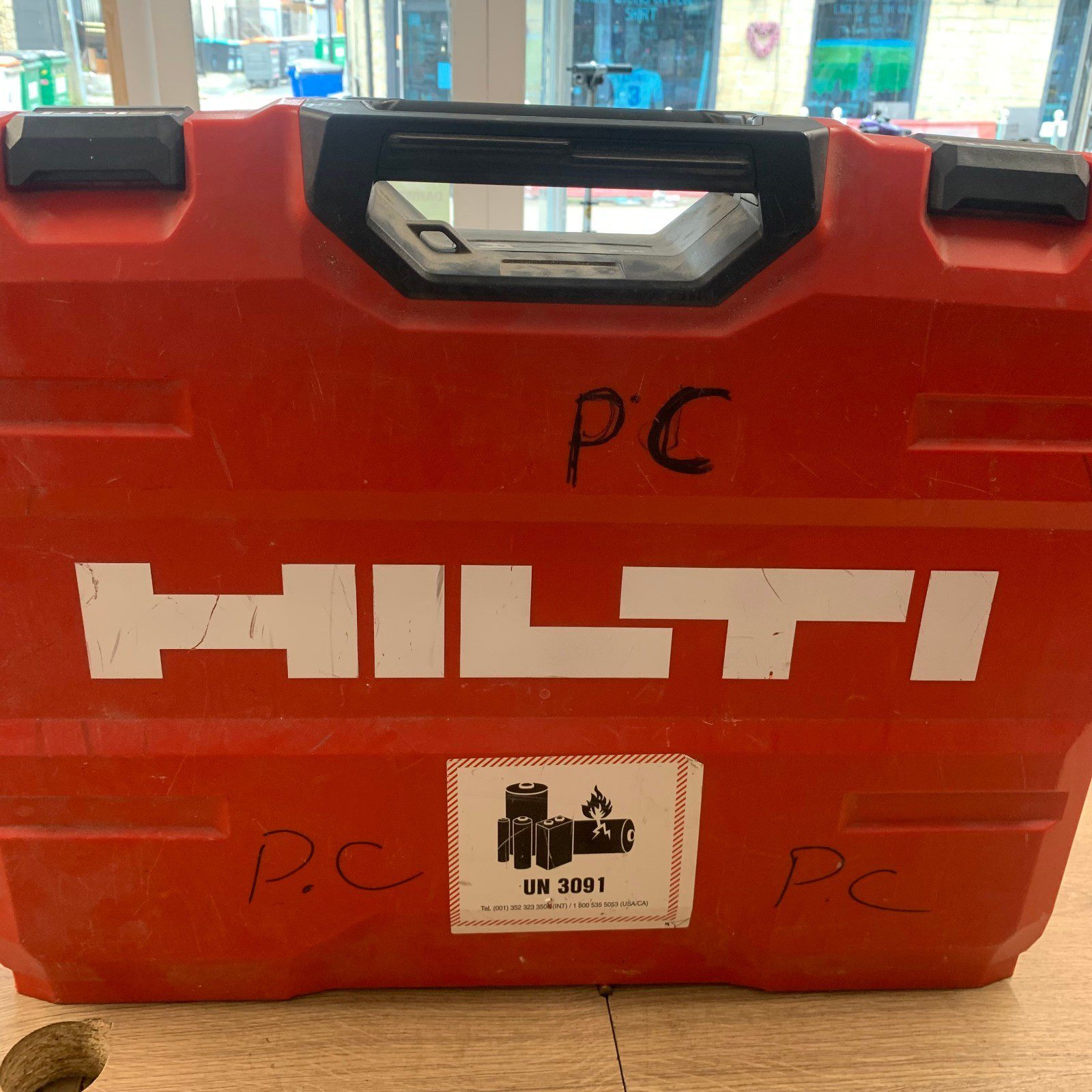 Hilti GX 3 Gas Actuated Concrete Nailer Fastening Tool With Case - Image 3