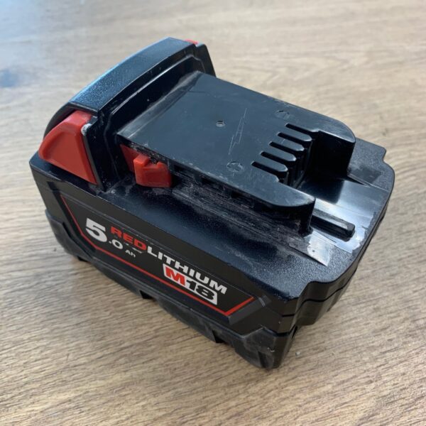 Milwaukee M18B5 18V 5.0Ah 90Wh RedLithium Li-Ion Battery Pack Used