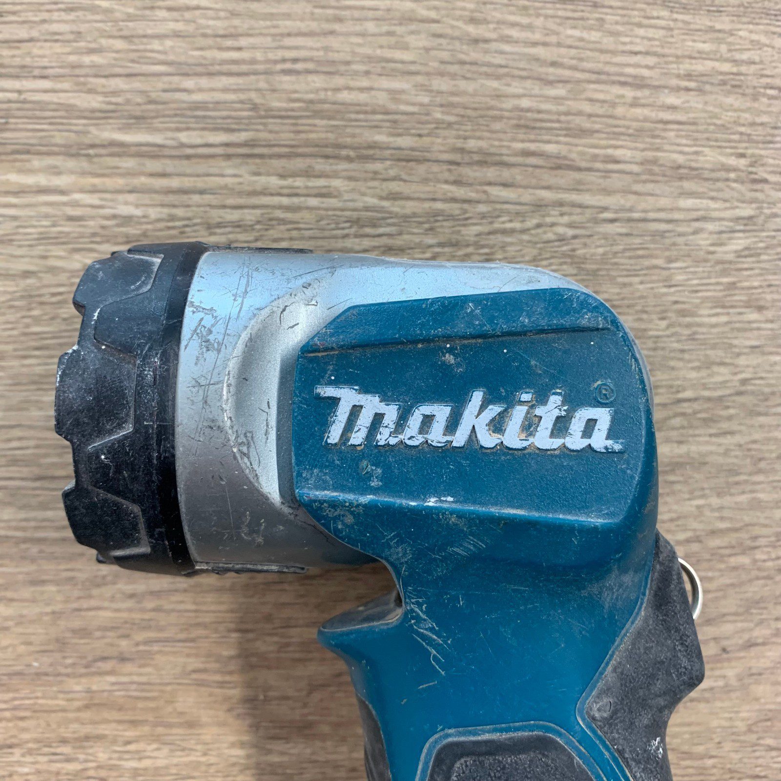 Makita DML802 14.4V/18V LXT Cordless LED Torch Body Only Good Refurb - Image 5