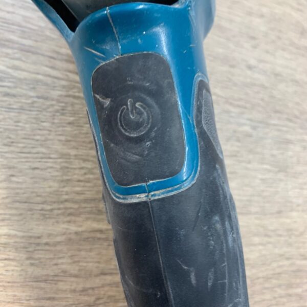 Makita DML802 14.4V/18V LXT Cordless LED Torch Body Only Good Refurb