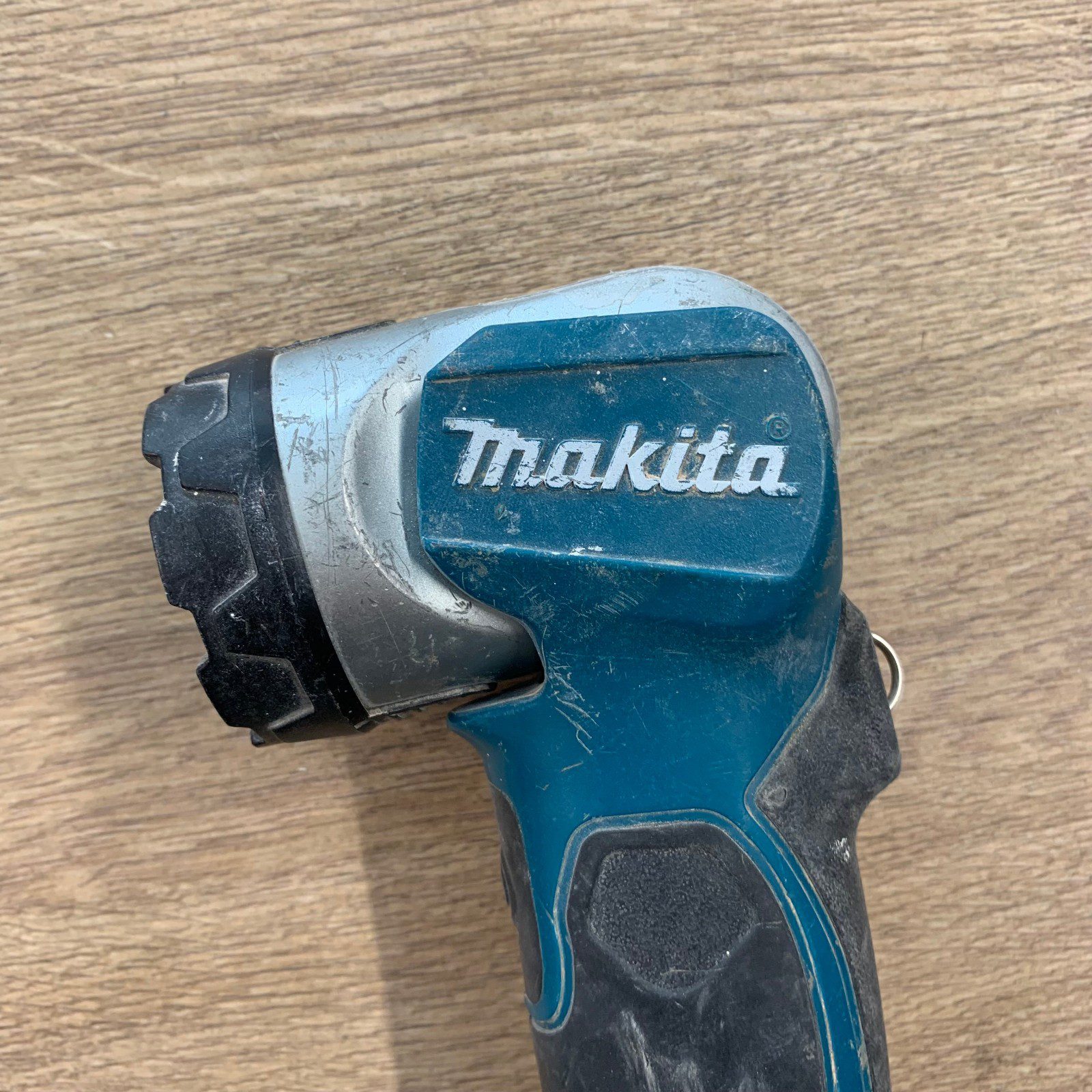 Makita DML802 14.4V/18V LXT Cordless LED Torch Body Only Good Refurb - Image 11