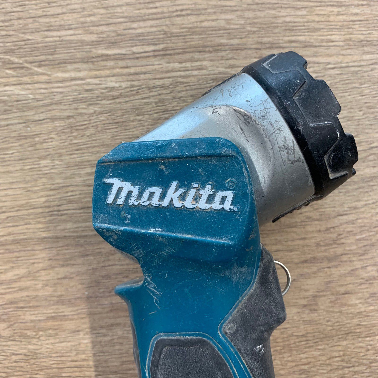 Makita DML802 14.4V/18V LXT Cordless LED Torch Body Only Good Refurb - Image 15