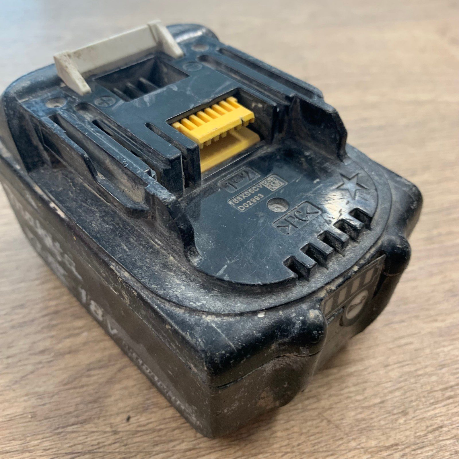 Makita BL1840B 18V LXT 4.0Ah Li-ion Battery Genuine Tested Working - Image 11
