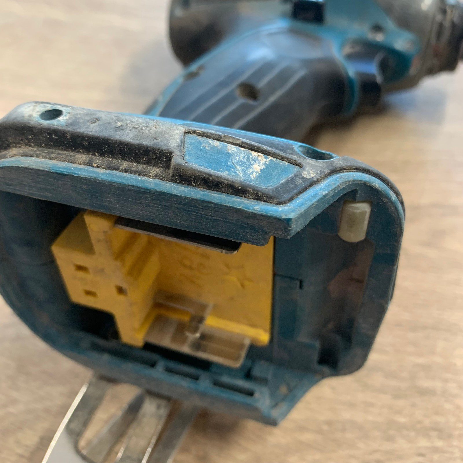 Makita DTD146 18V LXT Cordless Impact Driver Body Only Good Refurbished - Image 13
