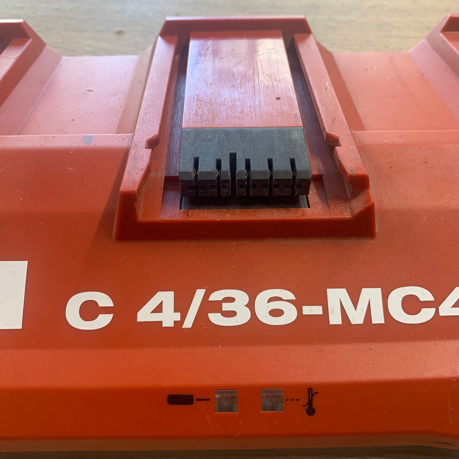 Hilti C 4/36-MC4 230V 4-Port Multi Battery Charger 7.2V-36V - Image 5