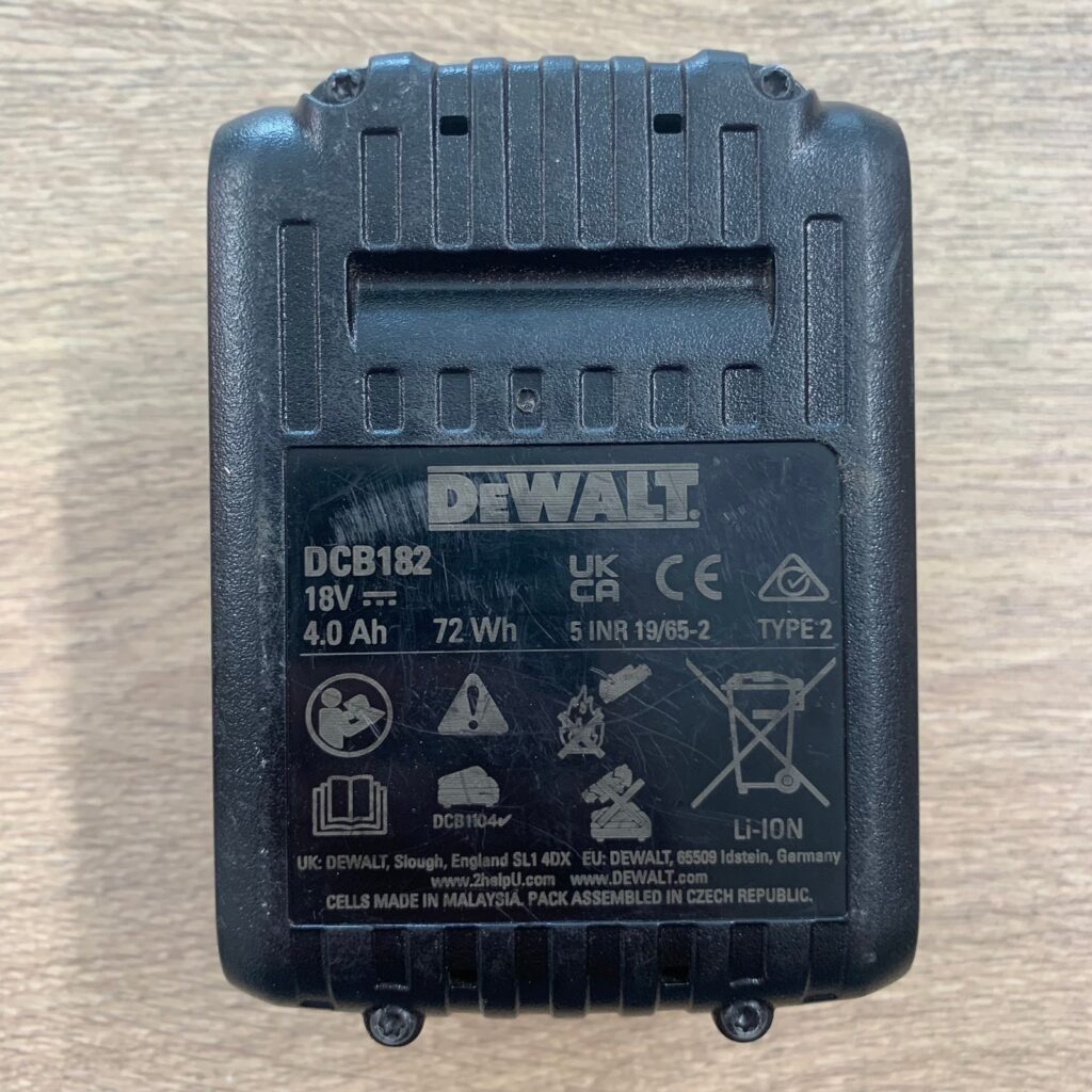 DeWalt DCB182 18V XR 4.0Ah 72Wh Li-Ion Battery Pack Excellent Used